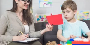 بهترین دکتر روانشناس کودکان